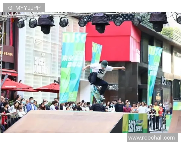 南京飞盘队在世界滑板锦标赛中的逆袭之旅与荣耀时刻 南京飞盘队在世界滑板锦标赛中的逆袭之旅与荣耀时刻