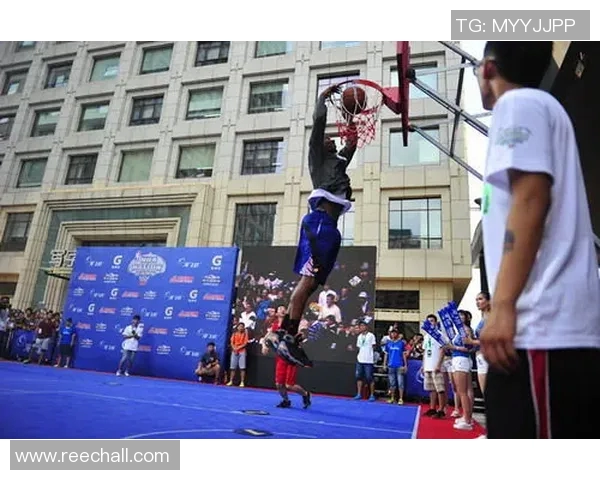 篮球架下的激情与挑战 NBA赛事背后的技术与精神探析