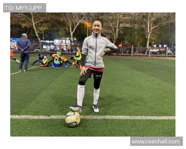 万松园小学培养足球人才见证足球明星的成长之路